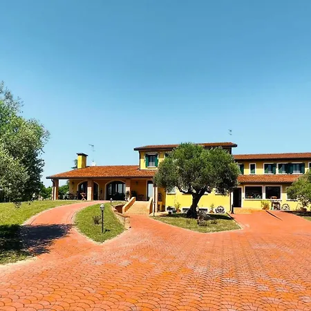 Agriturismo Eva - Venice Airport Farm stay *